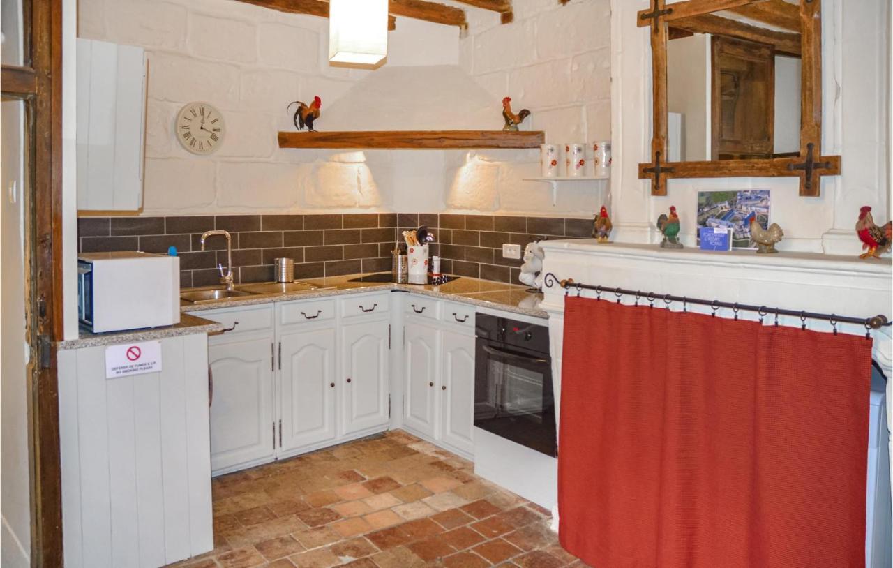 Amazing Home In Fontevraud Labbaye With Wifi Bagian luar foto